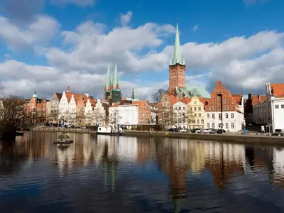 Blick auf einen Fluss in der Nähe des Ferienhauses