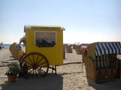 Ein Strand an oder in der Nähe des Ferienhauses