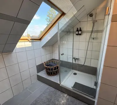 Ein Badezimmer in der Unterkunft Ocean Escape - Teil der HolidayEscapes Kollektion