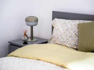 Ein Bett oder Betten in einem Zimmer der Unterkunft Little Garden