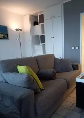 Ein Sitzbereich in der Unterkunft Ferienwohnung mit Ostseeblick & Strandlage