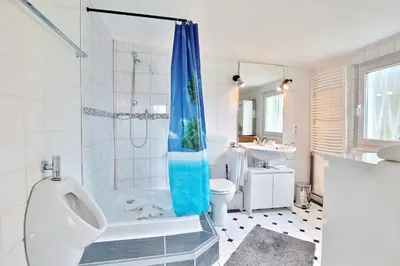 Ein Badezimmer in der Unterkunft Ferienbungalow an der Göschbeek Ferienbungalow Meeresbrise
