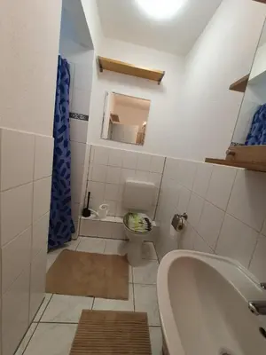 Ein Badezimmer in der Unterkunft Charmante Ferienwohnung im Herzen von Lübeck