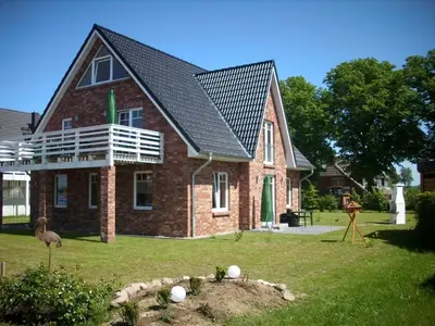Ein Garten an der Unterkunft Schwannest 1