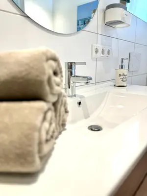 Grundriss der Unterkunft Ferienwohnung Schlafgemach - Gemütlicher Urlaub zwischen Ostsee und Holsteinische Schweiz - Boxspringbett & Wallbox
