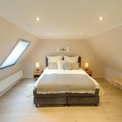 Ferienwohnung Schlafgemach - Gemütlicher Urlaub zwischen Ostsee und Holsteinische Schweiz - Boxspringbett & Wallbox