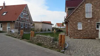 Das Gebäude in dem sich das Ferienhaus befindet