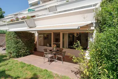 Das Gebäude in dem sich die Ferienwohnung befindet