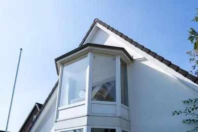 Das Gebäude in dem sich die Ferienwohnung befindet
