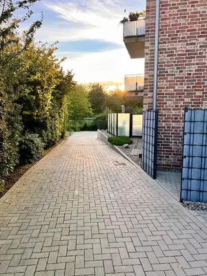 Grundriss der Unterkunft Kleine Auszeit -- inklusive Parkplatz & WiFi, Geschirrspüler, Waschmaschine & Terrasse mit Strandkorb -- Perfekt für Urlaub & Business