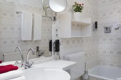 Ein Badezimmer in der Unterkunft Gästehaus Kaiserhof Lübeck