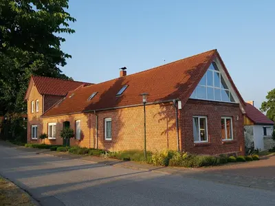 Das Gebäude in dem sich die Ferienwohnung befindet