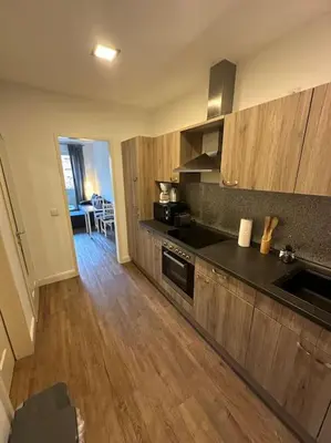 Küche/Küchenzeile in der Unterkunft Charmante Wohnung in Uni Nähe