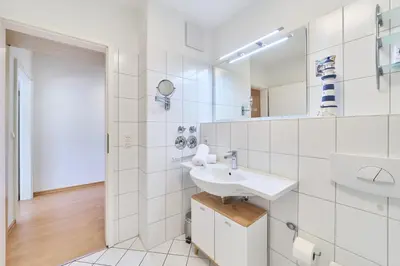 Ein Badezimmer in der Unterkunft Residenz Johannsens Ap B13