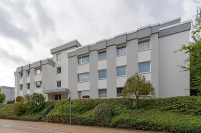 Das Gebäude in dem sich die Ferienwohnung befindet
