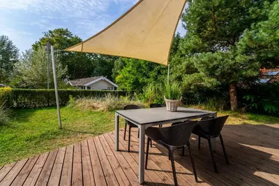 Ein Garten an der Unterkunft Strandblick - Dorf 1 Ferienhaus 11
