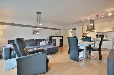 Küche/Küchenzeile in der Unterkunft Haus Strandstrasse Strandstrasse 150 Haus B Appartement 5