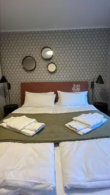 Ein Bett oder Betten in einem Zimmer der Unterkunft -Sweet Spot-Stylisch Strandnah Balkon PP