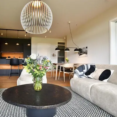 Ein Sitzbereich in der Unterkunft Schöne Aussicht Rosenhagen Haus 6