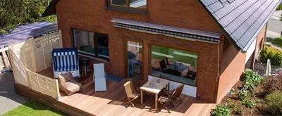 Ein Garten an der Unterkunft Apartments Meerzeit D