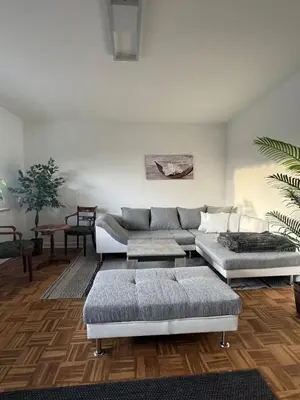 Ein Sitzbereich in der Unterkunft Gemütliche Ostsee Oase, 3 Zimmer mit Balkon in Bad Schwartau