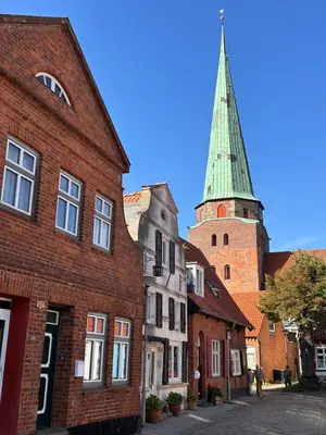 Das Gebäude in dem sich die Ferienwohnung befindet