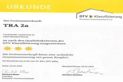 Ein Zertifikat, Auszeichnung, Logo oder anderes Dokument, das in der Unterkunft Stylish Ground-Floor Stay ausgestellt ist