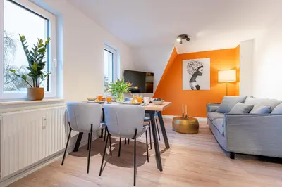 Ein Sitzbereich in der Unterkunft Sadebo Apartments Wunnertiet 2 Schlafzimmer 500m zur Innenstadt