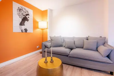 Ein Sitzbereich in der Unterkunft Sadebo Apartments Wunnertiet 2 Schlafzimmer 500m zur Innenstadt