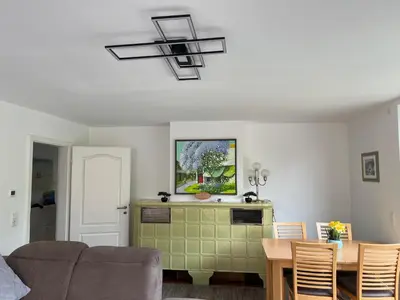 Ein Sitzbereich in der Unterkunft Ferienwohnung am Uniklinik Lübeck