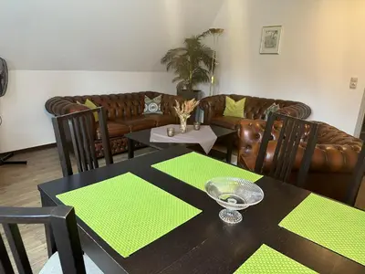 Ein Sitzbereich in der Unterkunft Brauberger´s Ferienwohnung