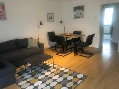 Ein Sitzbereich in der Unterkunft Ferienwohnung Folke-Bernadotte