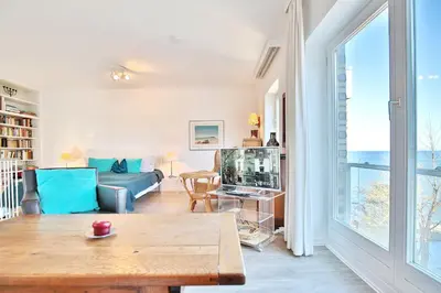 Ein Sitzbereich in der Unterkunft Haus Miramar TREF Appartement 59