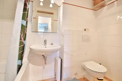 Ein Badezimmer in der Unterkunft Haus Miramar TREF Appartement 59
