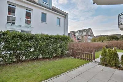 Ein Garten an der Unterkunft Haus Seerose Seerose II Appartement 11