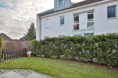 Ein Garten an der Unterkunft Haus Seerose Seerose II Appartement 11