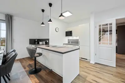Küche/Küchenzeile in der Unterkunft Ferienwohnung Strandnest Rosenhagen bei Travemünde