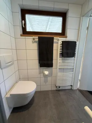Ein Badezimmer in der Unterkunft FeWo am See