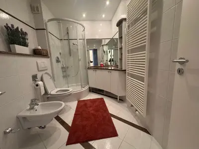 Ein Badezimmer in der Unterkunft FeWo am Hansa Park
