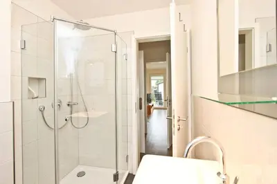 Ein Badezimmer in der Unterkunft Appartementhaus Zur Sonne - Whg. 2