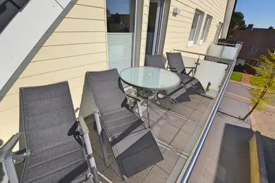 Ein Balkon oder eine Terrasse in der Unterkunft Appartementhaus Zur Sonne - Whg. F
