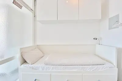 Ein Bett oder Betten in einem Zimmer der Unterkunft Haus Adria Appartement 27 Ostseegöre