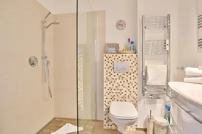 Ein Badezimmer in der Unterkunft Haus Adria Appartement 27 Ostseegöre