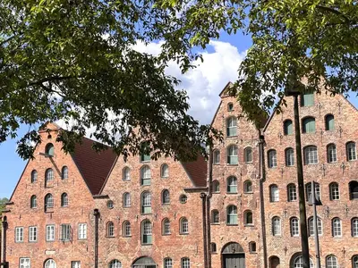 Das Gebäude in dem sich die Ferienwohnung befindet