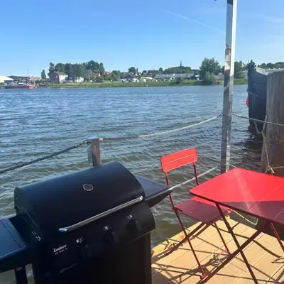 Hausboot Wasservilla