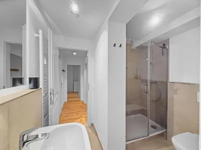 Ein Badezimmer in der Unterkunft Objekt-Nr 154 - Hafen - Vorderreihe