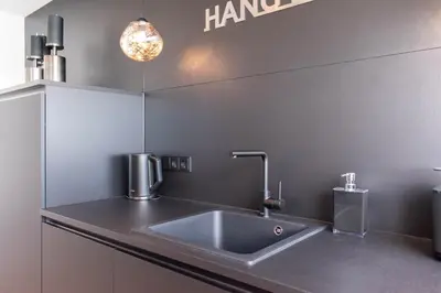Küche/Küchenzeile in der Unterkunft Ferienwohnung Hang Loose Scharbeutz