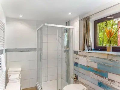 Ein Badezimmer in der Unterkunft Objekt-Nr 265 - Brodten - Großenhof