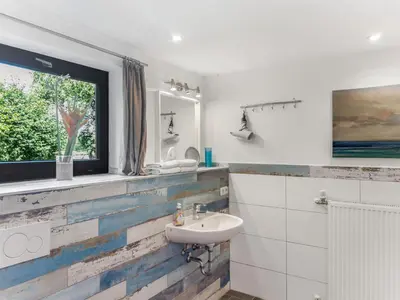Ein Badezimmer in der Unterkunft Objekt-Nr 265 - Brodten - Großenhof