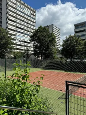 Tennis und/oder Squash in der Unterkunft 3 Zimmer in Sierksdorf, nah am Strand & HansaPark oder in der Nähe
